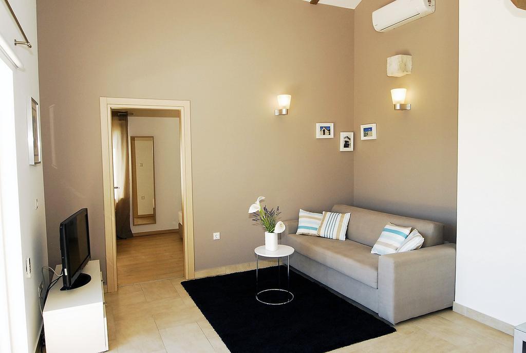 Apartments Maslina พรีมอชเตน ภายนอก รูปภาพ