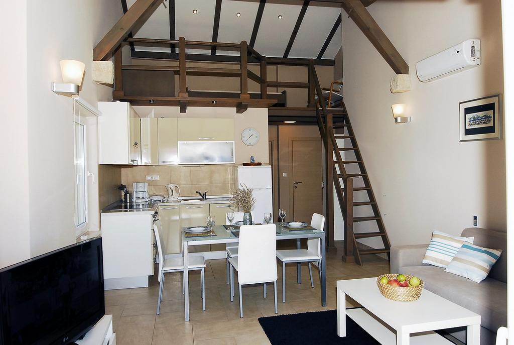 Apartments Maslina พรีมอชเตน ภายนอก รูปภาพ