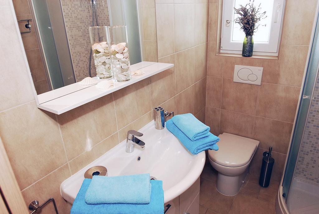 Apartments Maslina พรีมอชเตน ภายนอก รูปภาพ